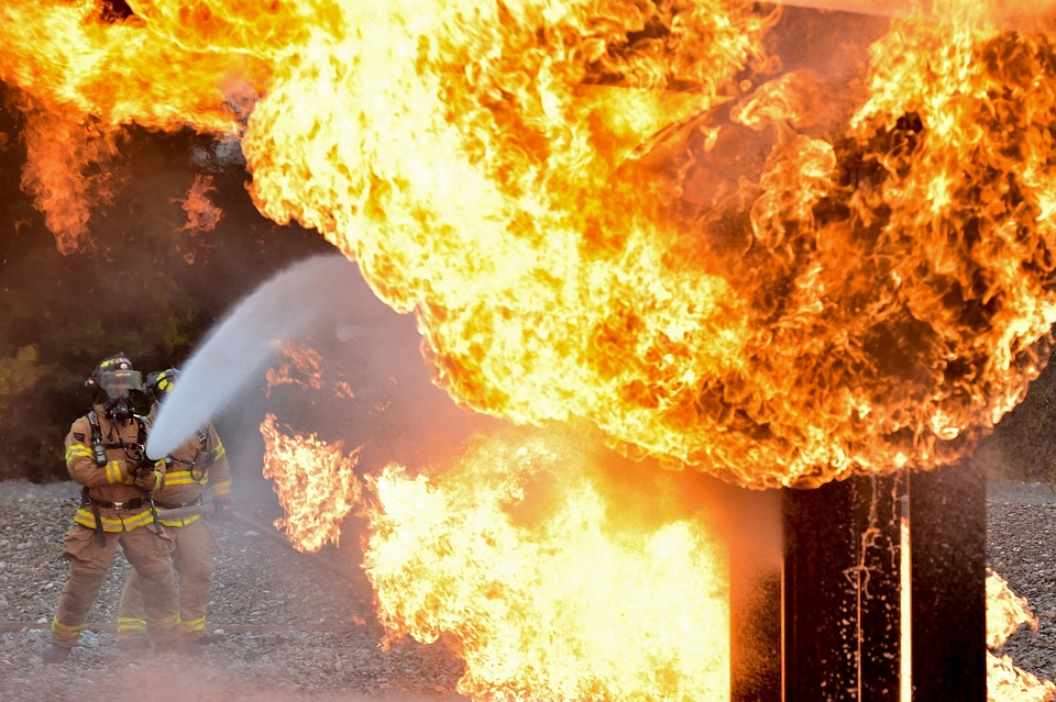 В Гусиноозерске пожарные спасли 11 человек