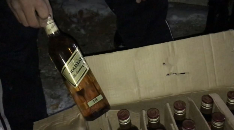 В Забайкалье полицейские изъяли более 30 тонн контрафактного спиртного
